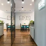 Elegant 5 Minutes From Wawel Castle Διαμέρισμα