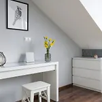 Elegant 5 Minutes From Wawel Castle Krakau