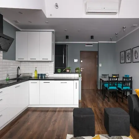 Elegant 5 Minutes From Wawel Castle